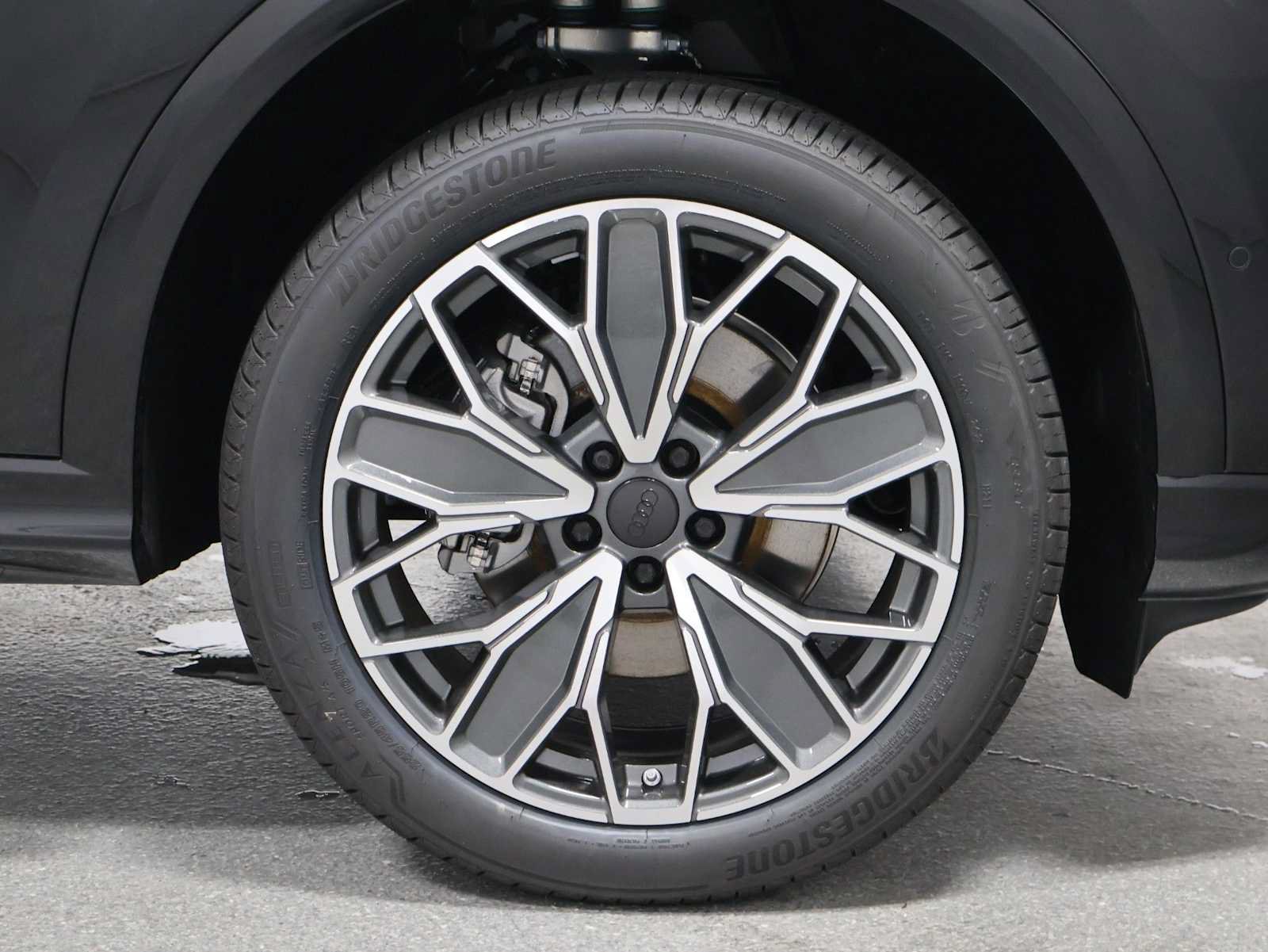 New 2026 Audi Q5 Premium Plus AWD/4WD image 12