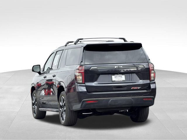 Used 2022 Chevrolet Suburban RST w/ Luxury Package RWD image 8