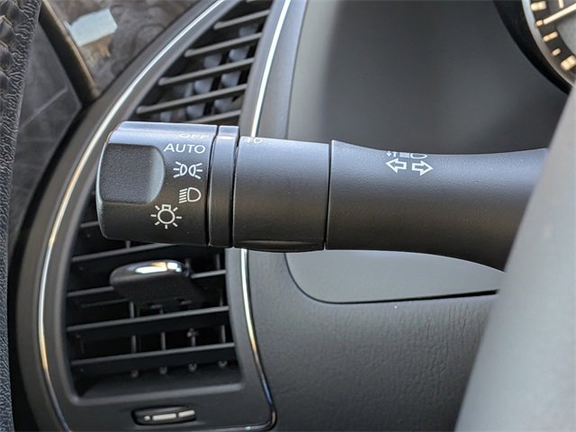 Used 2022 Nissan Armada Platinum w/ Captain's Chairs Package image 36