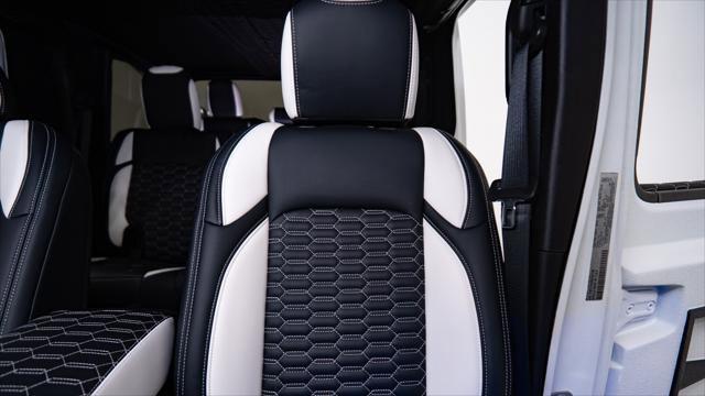 Used 2025 Jeep Gladiator Sport AWD/4WD image 41