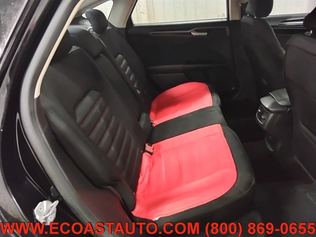 Used 2016 Ford Fusion SE image 15