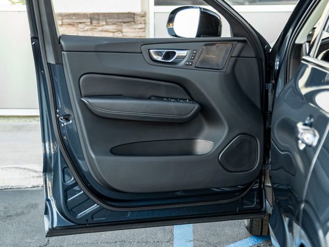 Used 2024 Volvo XC60 T8 Plus w/ Climate Package image 11