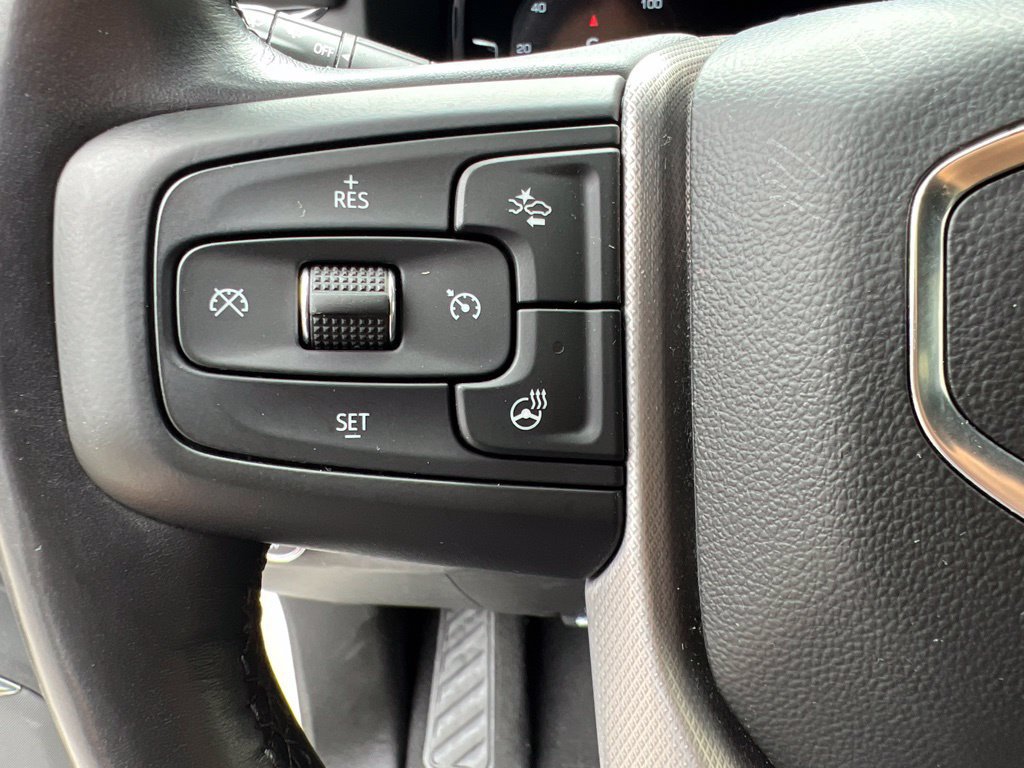 Used 2022 GMC Yukon Denali AWD/4WD image 12