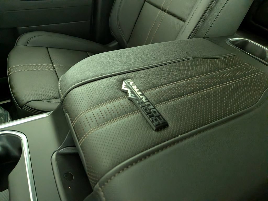 New 2026 Chevrolet Silverado 3500 High Country w/ High Country Premium Package AWD/4WD image 27
