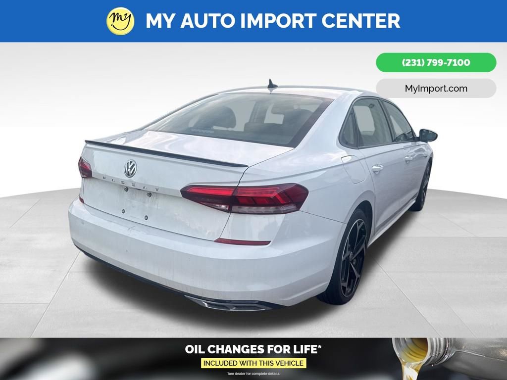Used 2020 Volkswagen Passat 2.0T R-Line image 5