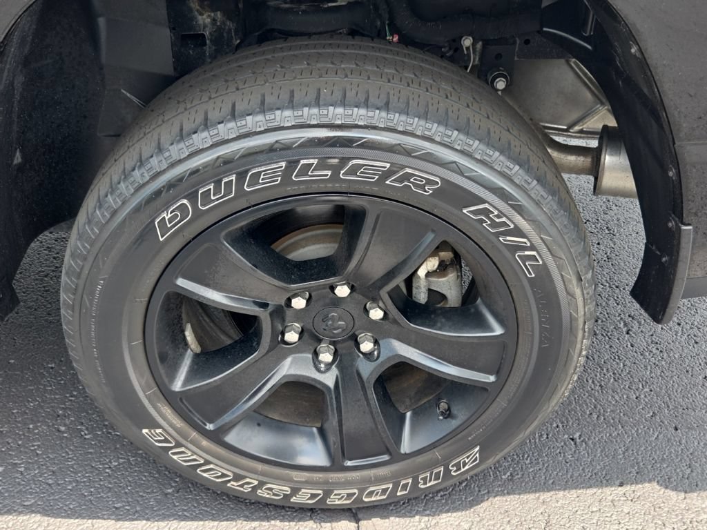 Used 2023 RAM 1500 Big Horn AWD/4WD image 10