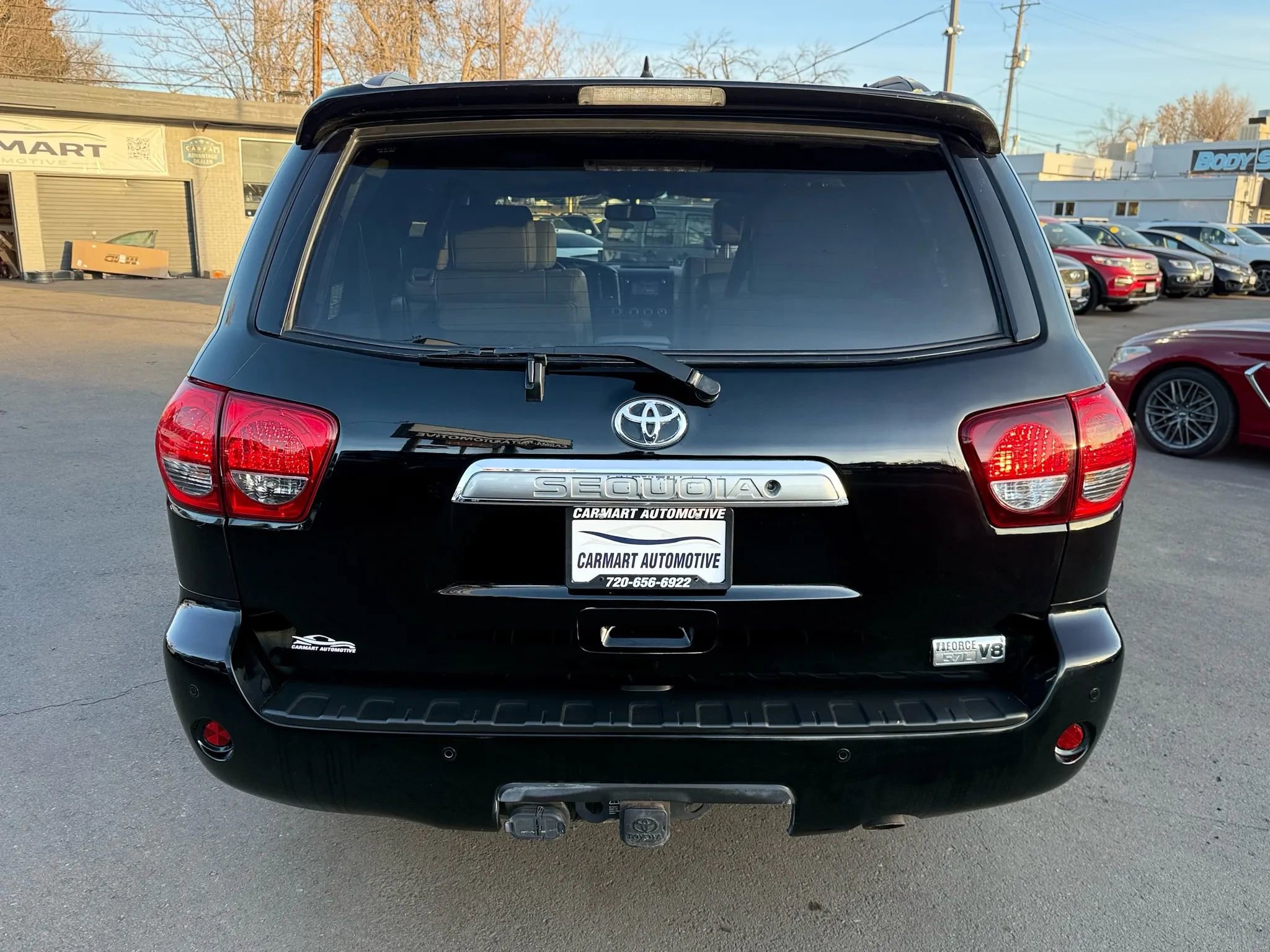 Used 2015 Toyota Sequoia Platinum image 8