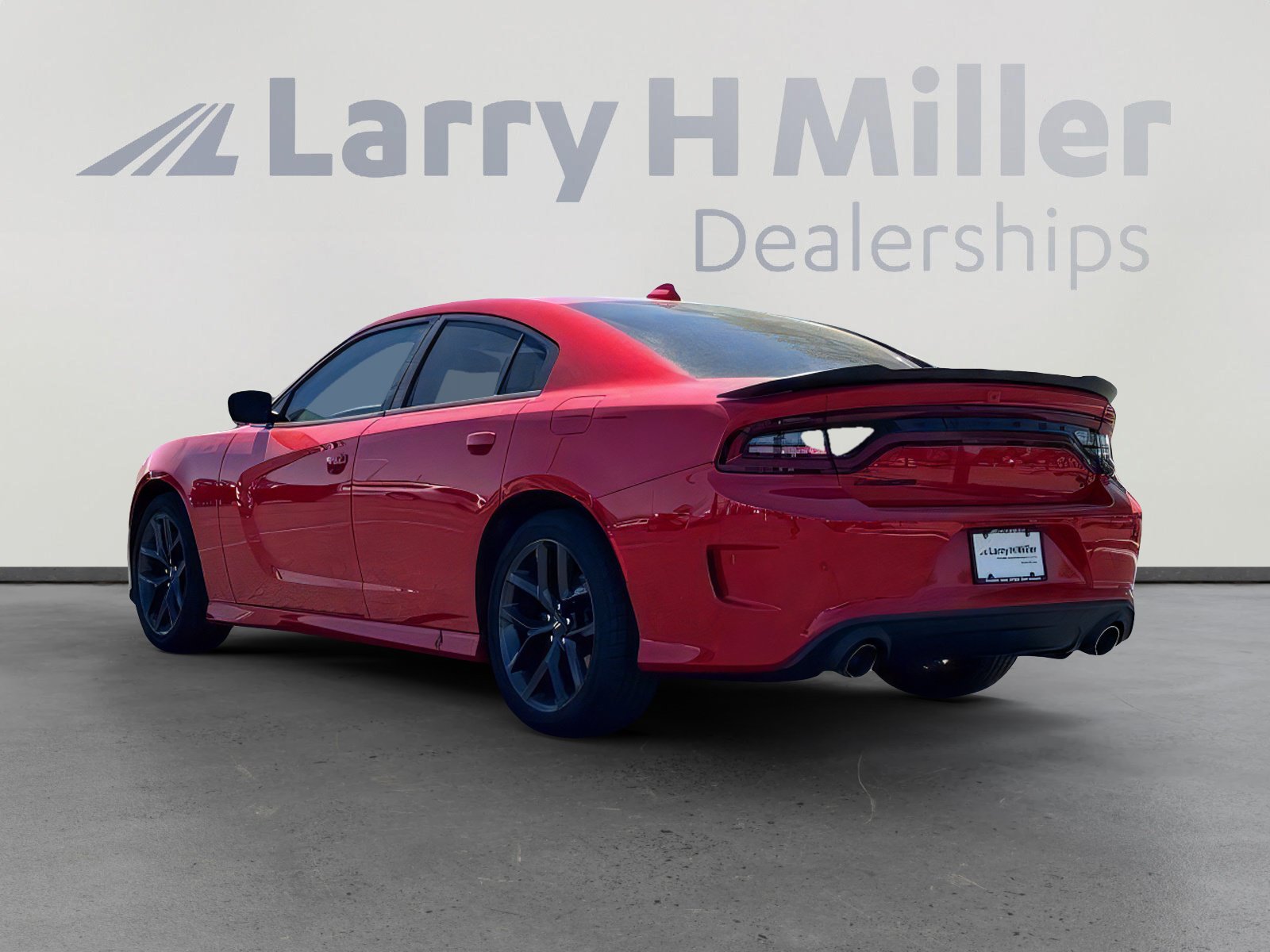 Used 2021 Dodge Charger R/T w/ Plus Group RWD image 8