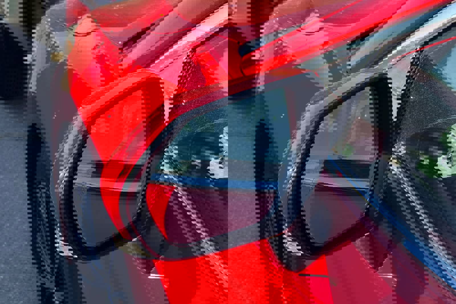 Used 2019 Toyota Camry SE w/ Sunroof Package image 8