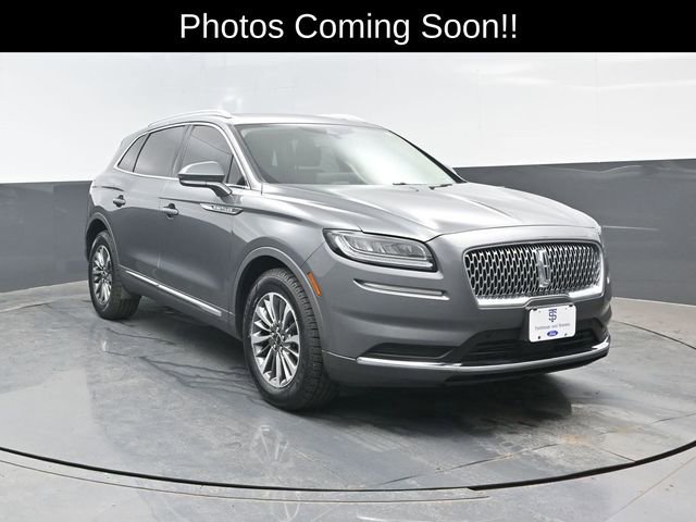 Used 2022 Lincoln Nautilus Reserve w/ Class II Trailer Tow Package AWD/4WD image 2