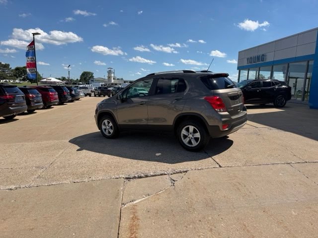 Used 2022 Chevrolet Trax LT w/ LT Convenience Package AWD/4WD image 4