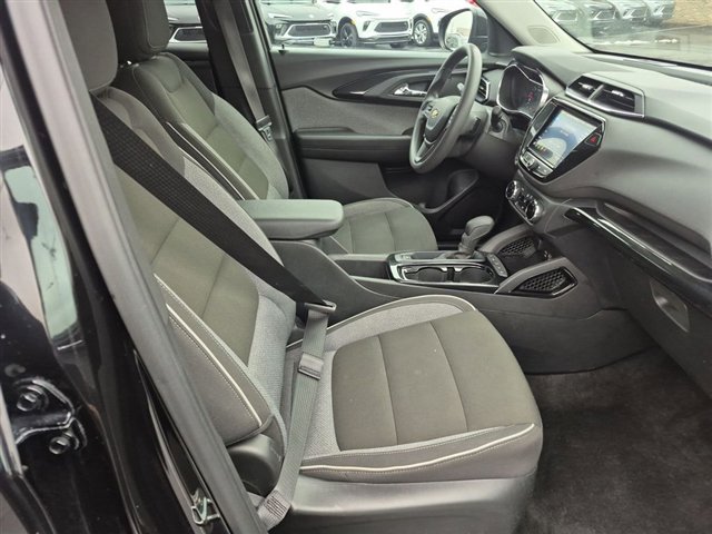Certified 2021 Chevrolet TrailBlazer LT w/ Convenience Package image 25
