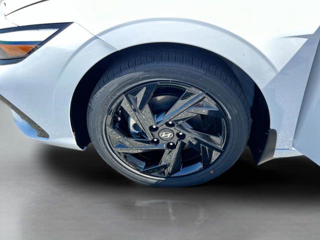 New 2026 Hyundai Elantra SEL Sport Premium FWD image 44