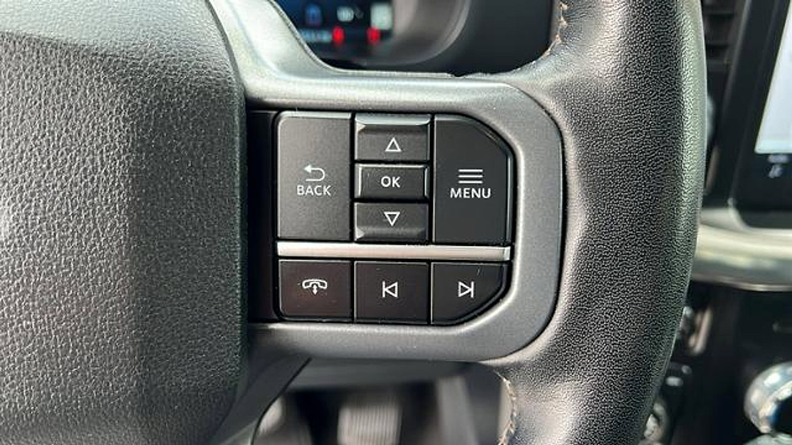 Used 2024 Ford F150 Lariat w/ Equipment Group 502A High image 30