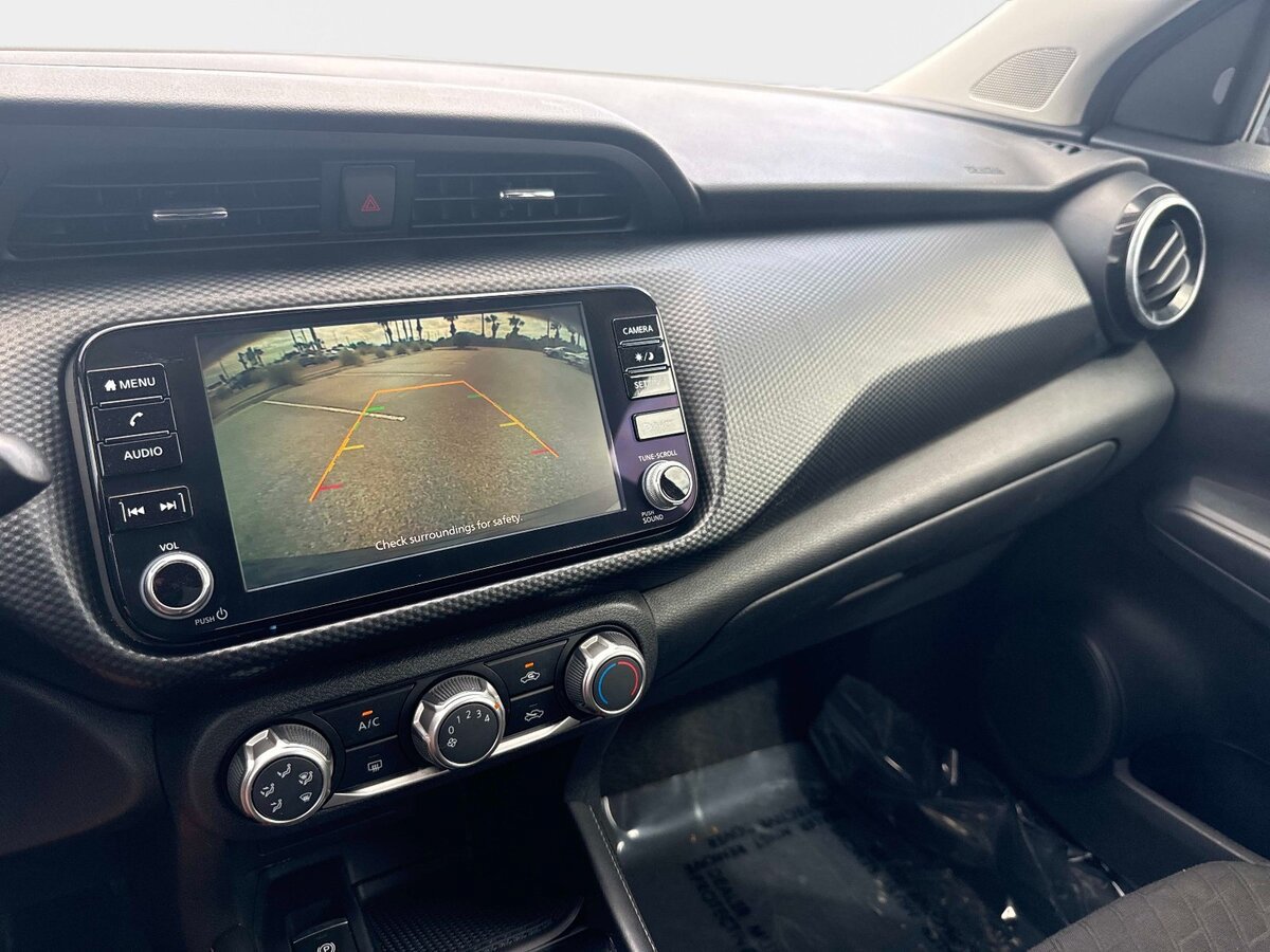 Used 2023 Nissan Kicks SV FWD image 18