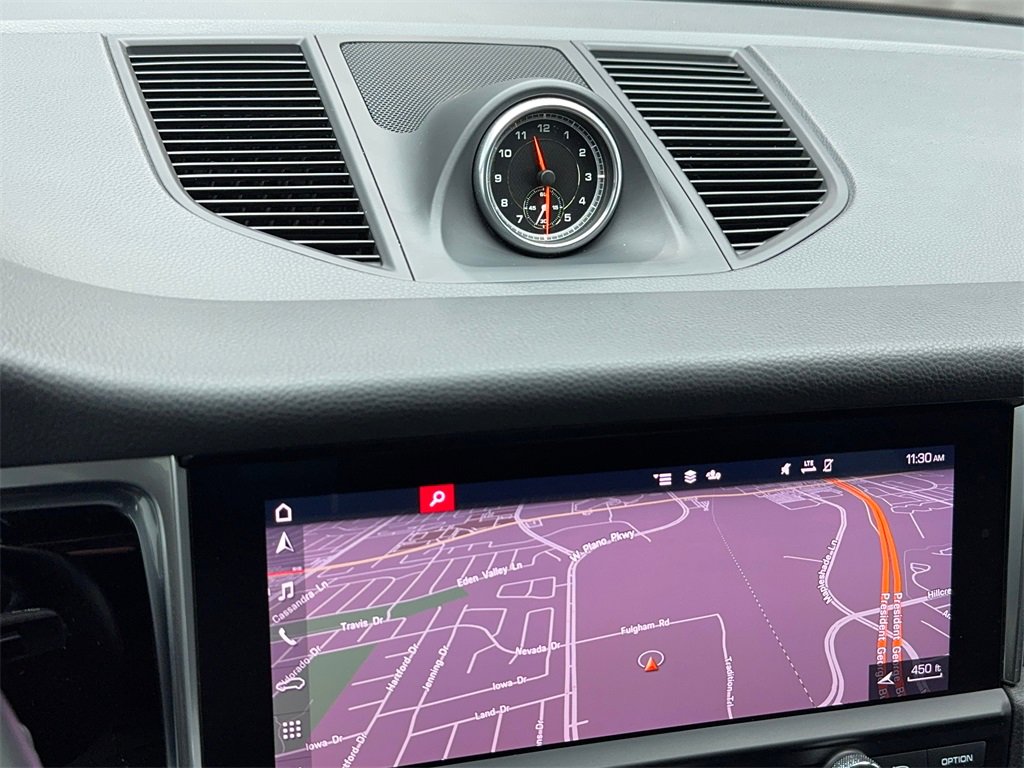 Used 2021 Porsche Macan S image 28