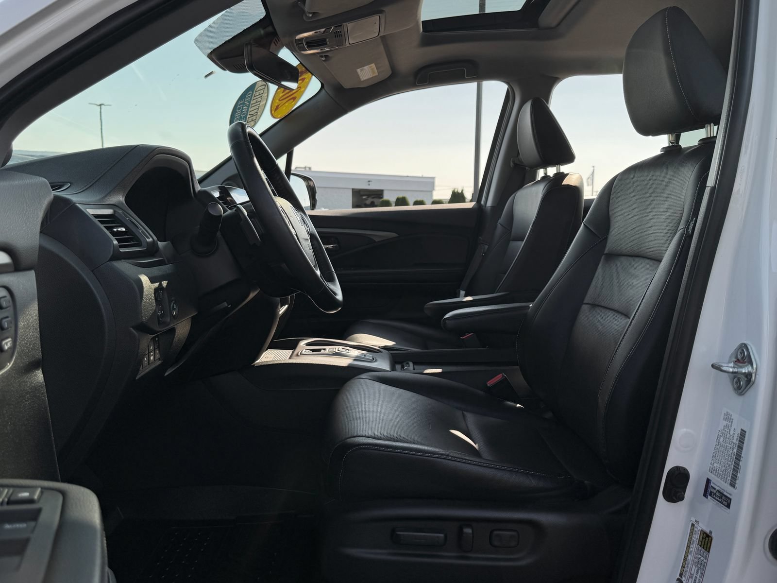 Used 2023 Honda Ridgeline RTL-E image 11