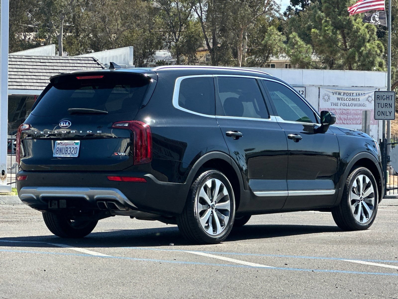 Used 2020 Kia Telluride S FWD image 5