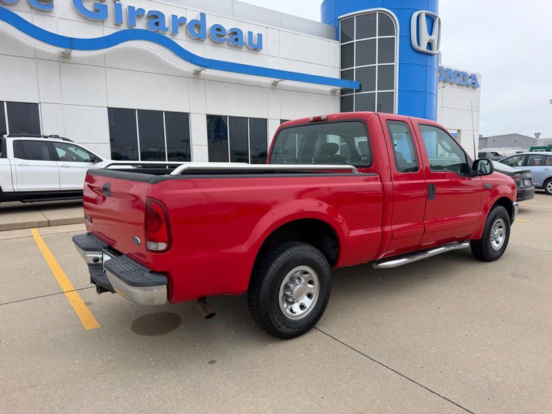 Used 2003 Ford F250 XLT RWD image 2