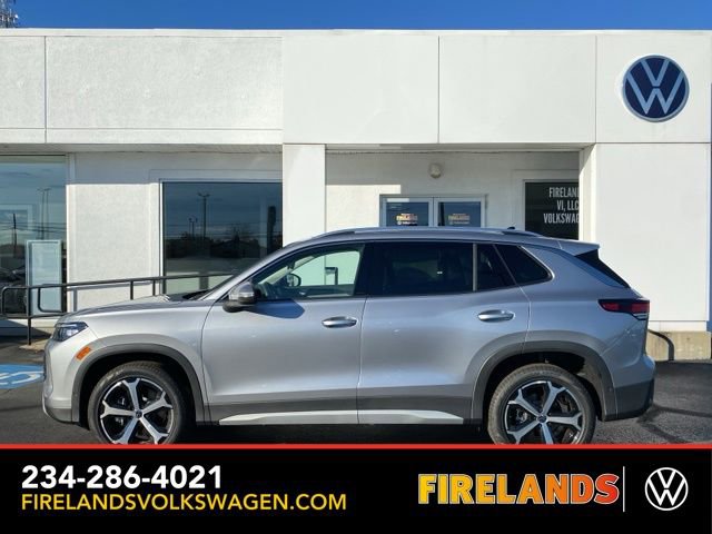 New 2025 Volkswagen Tiguan SE image 12