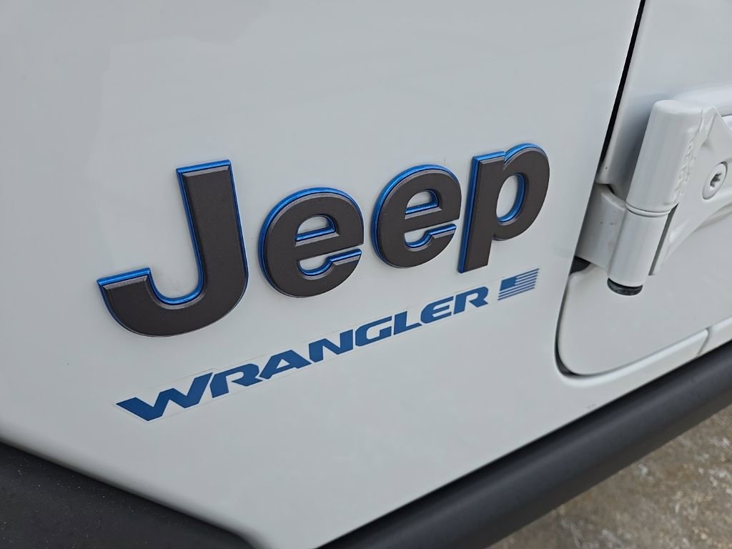 Used 2023 Jeep Wrangler Unlimited image 23