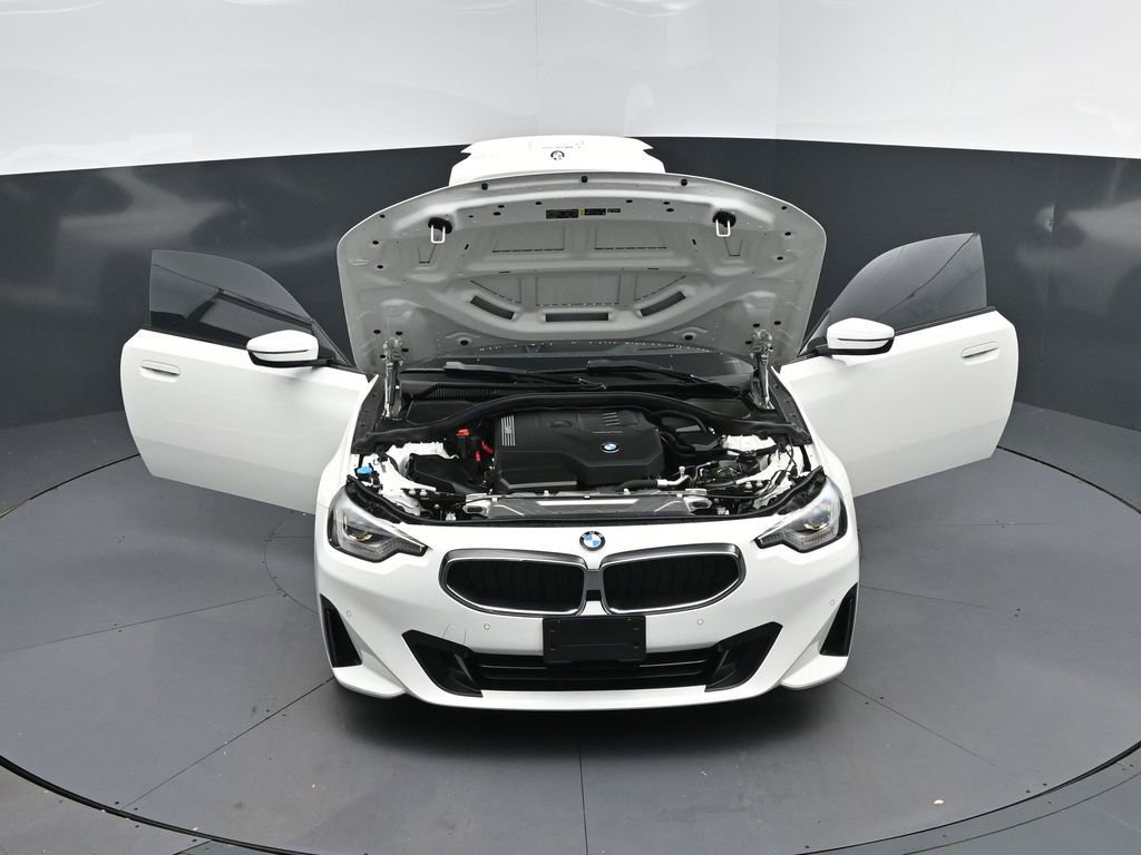 Certified 2024 BMW 230i Coupe w/ Premium Package image 50