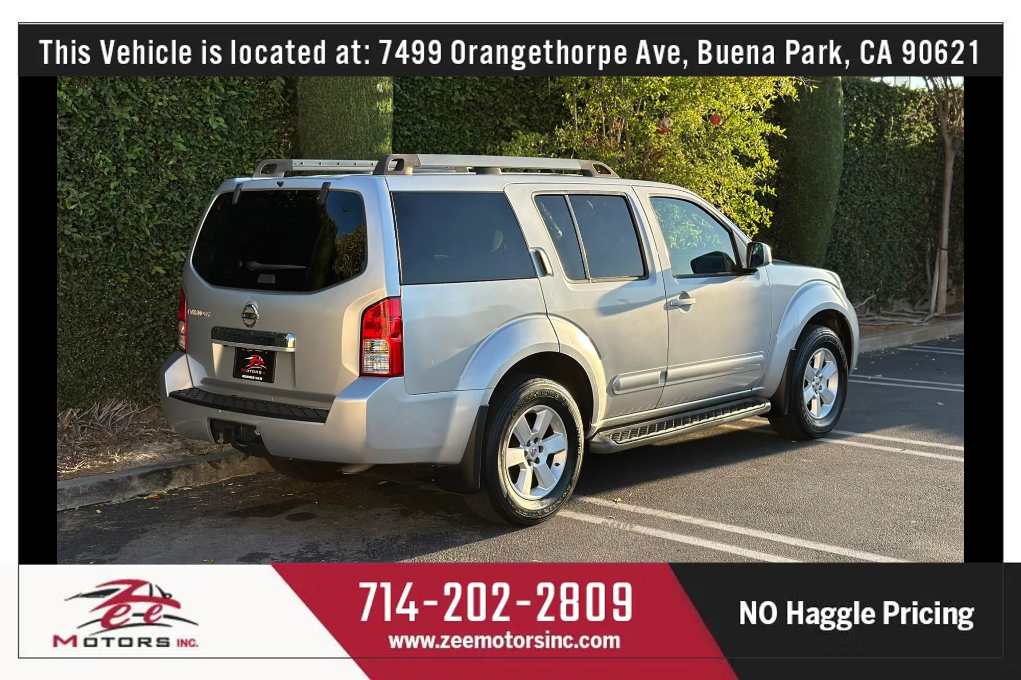 Used 2011 Nissan Pathfinder SV RWD image 7