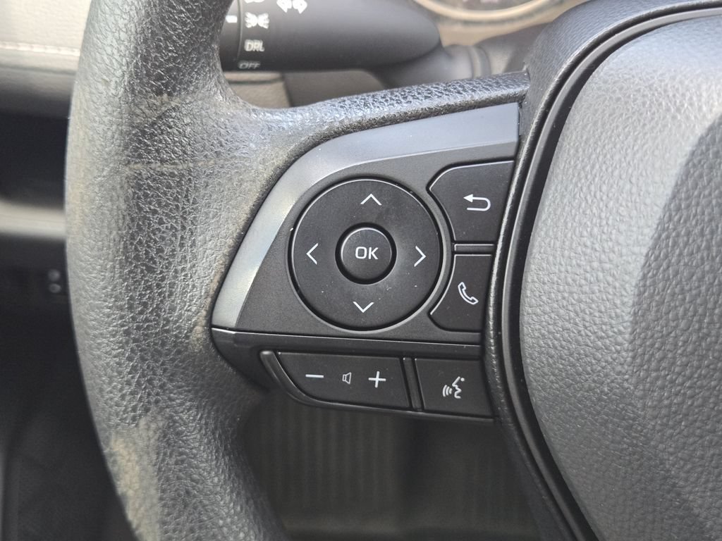 Used 2023 Toyota RAV4 LE FWD image 28