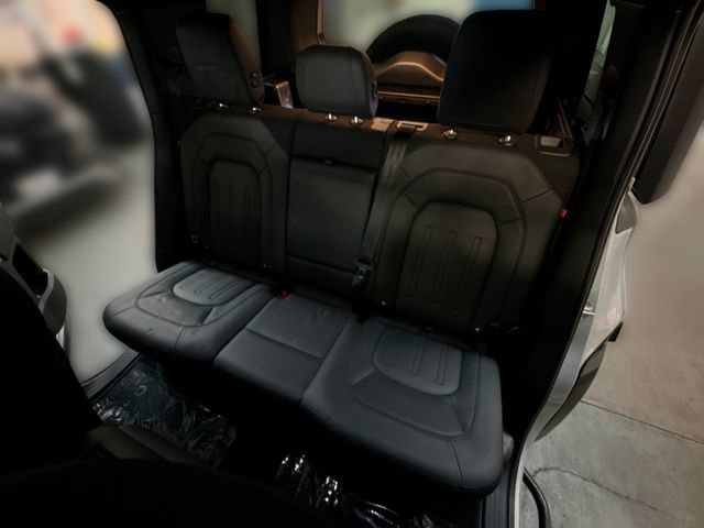 Used 2023 Land Rover Defender 110 X AWD/4WD image 26