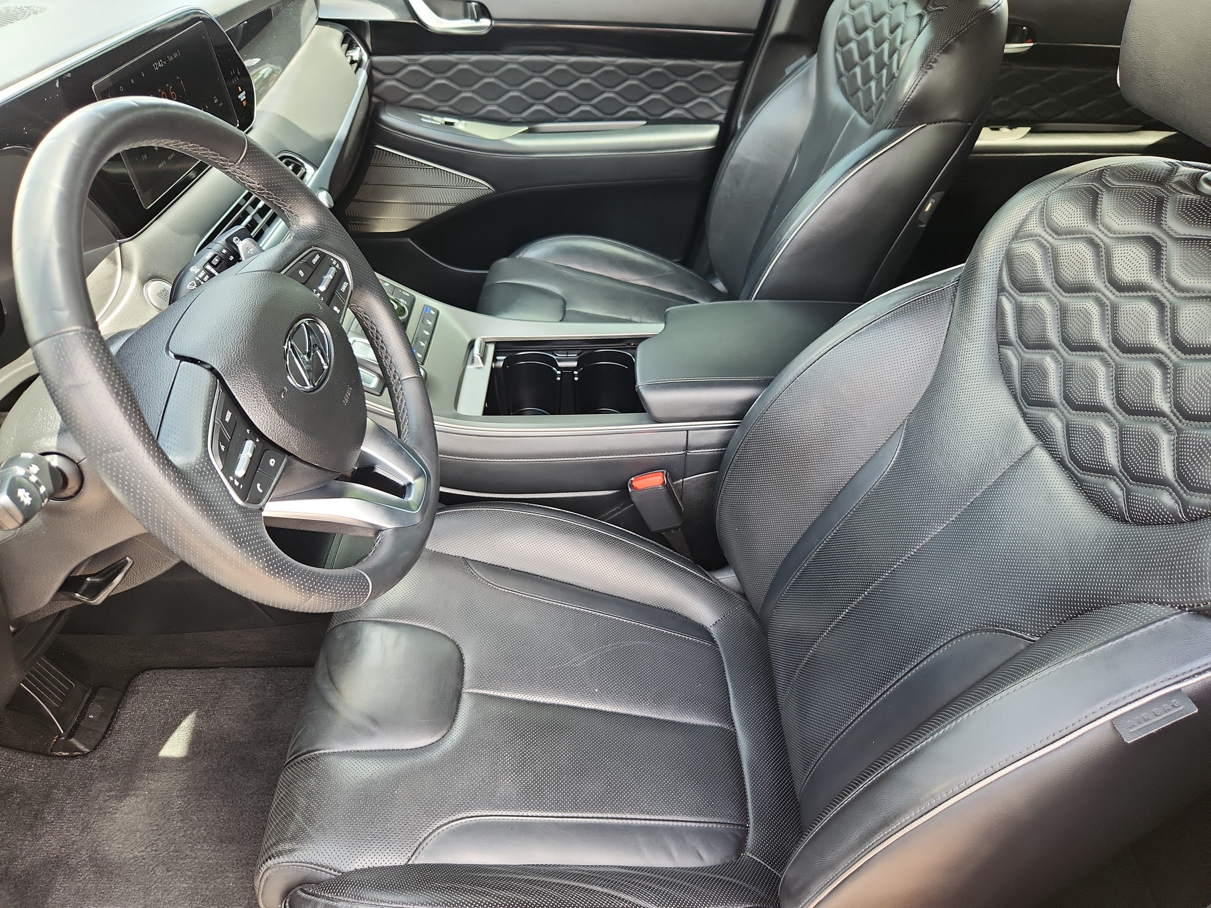 Used 2022 Hyundai Palisade Calligraphy w/ Cargo Package FWD image 9