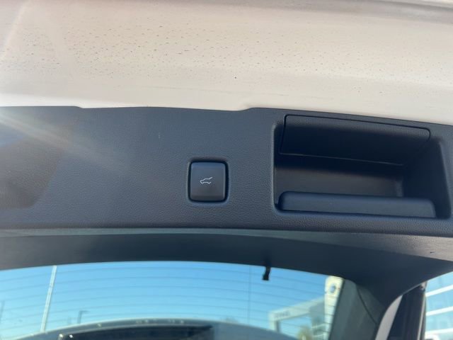 Used 2023 Ford Escape Platinum AWD/4WD image 16