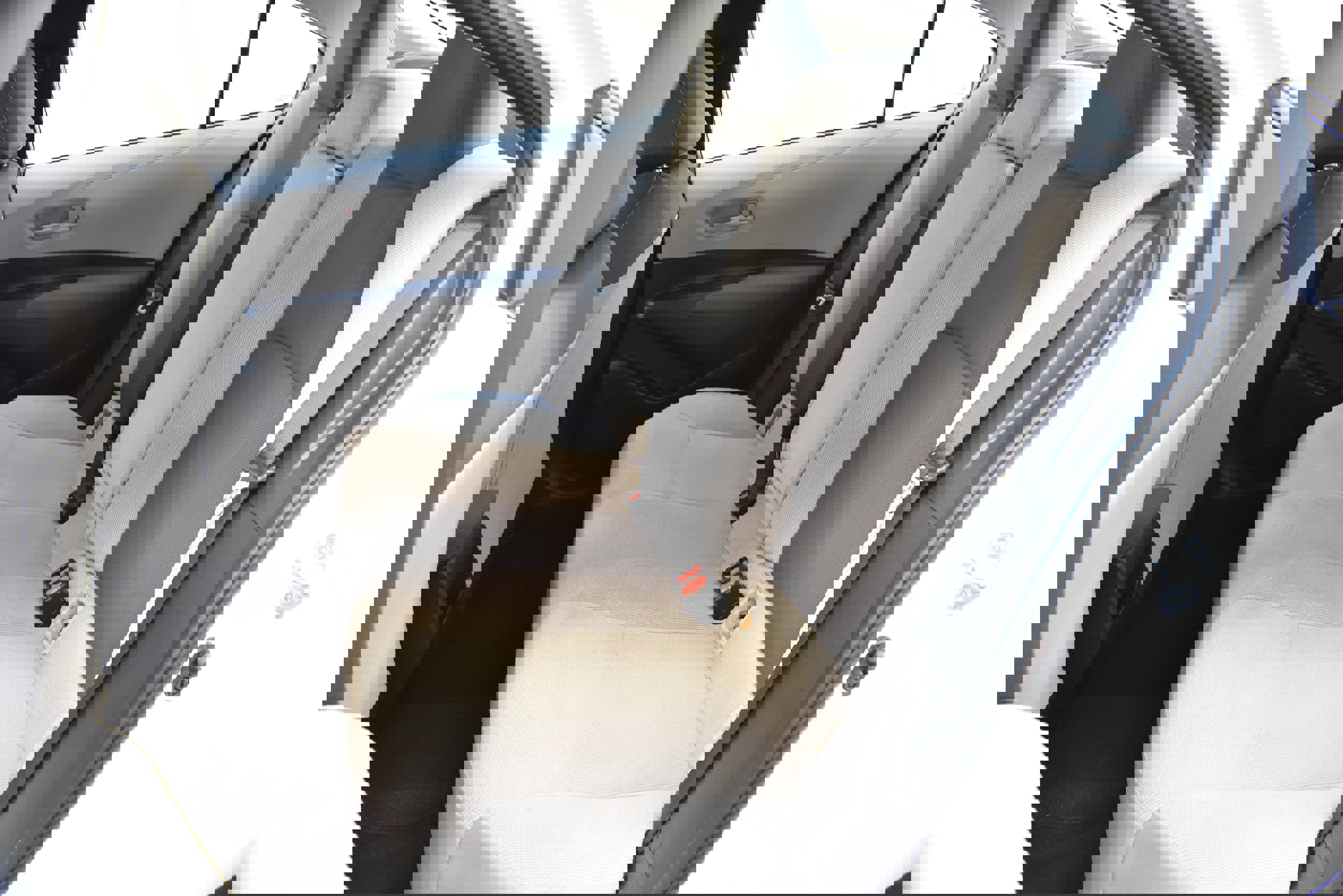 Used 2022 Toyota Corolla LE image 24