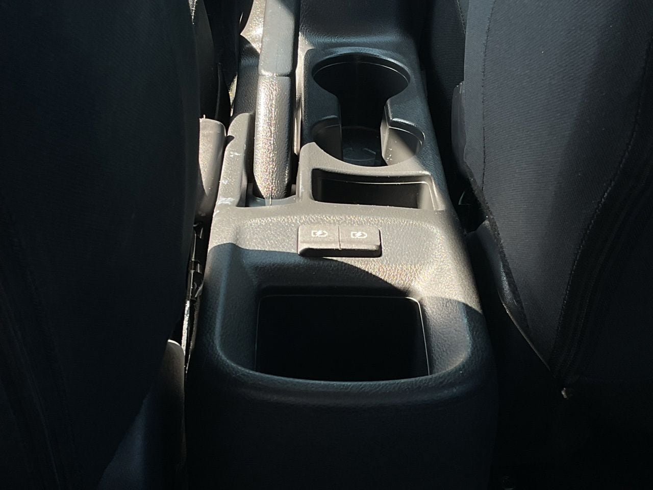 Used 2024 Nissan Versa S FWD image 9