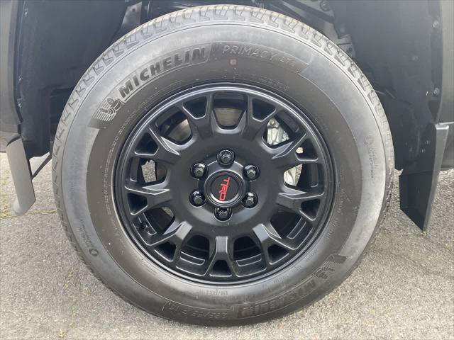 Certified 2024 Toyota Tacoma Limited w/ Limited Package (LT) AWD/4WD image 10