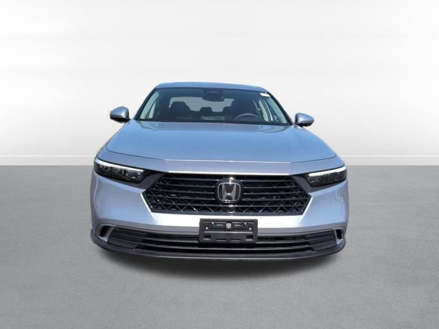 Used 2024 Honda Accord EX image 11