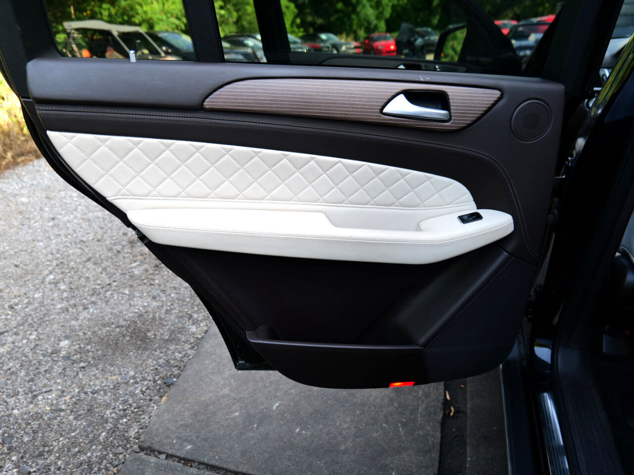 Used 2019 Mercedes-Benz GLS 450 4MATIC w/ Grand Edition Package image 47