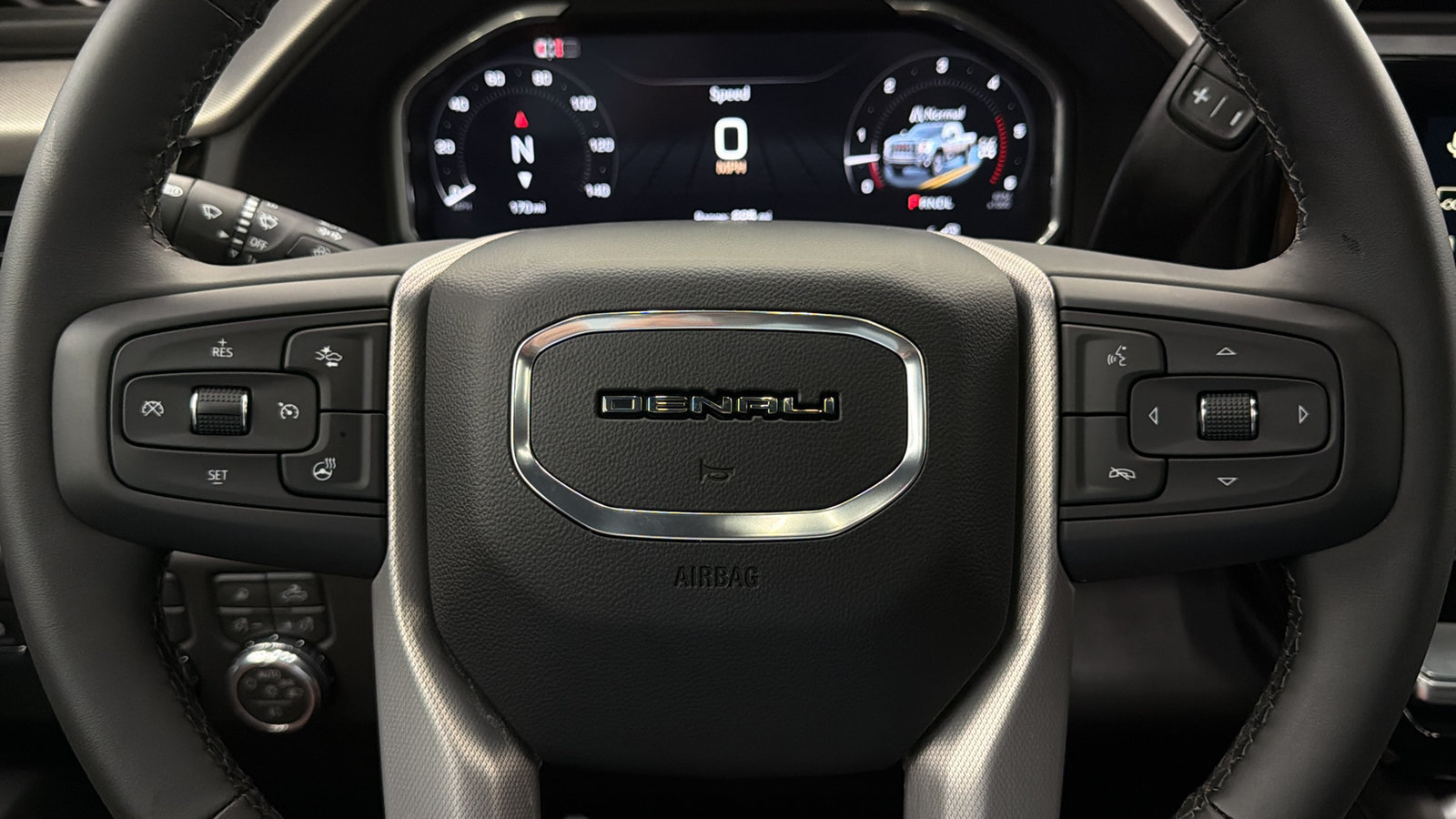 Used 2026 GMC Sierra 2500 Denali w/ Denali Reserve Package AWD/4WD image 29