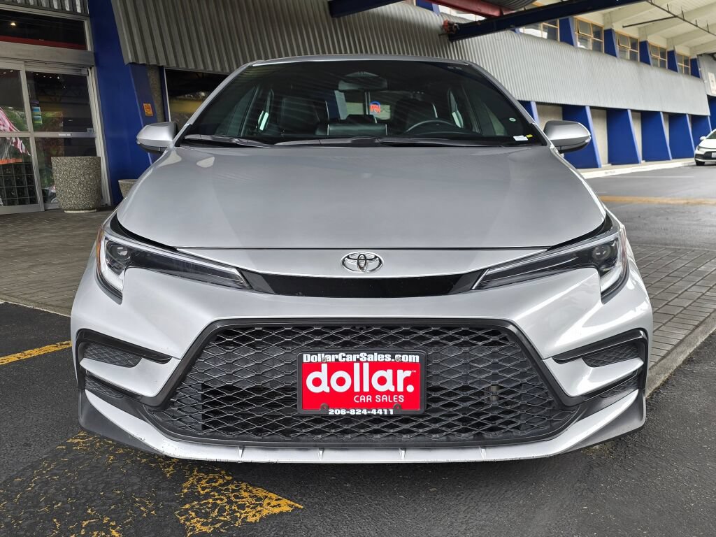 Used 2024 Toyota Corolla XSE FWD image 2