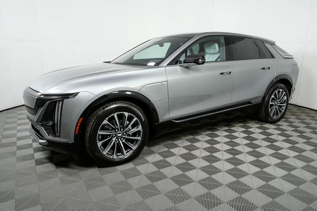 New 2026 Cadillac Lyriq Sport image 2