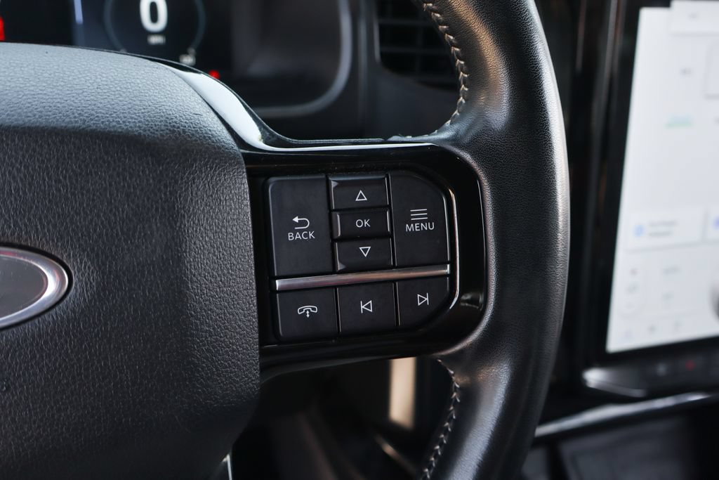 Used 2022 Ford F150 Lightning Platinum AWD/4WD image 24