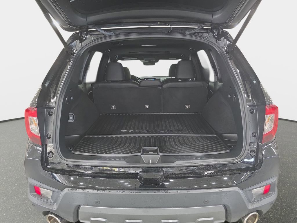 Used 2023 Honda Passport TrailSport image 24