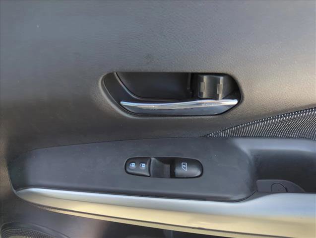 Used 2020 Nissan Kicks SV image 20