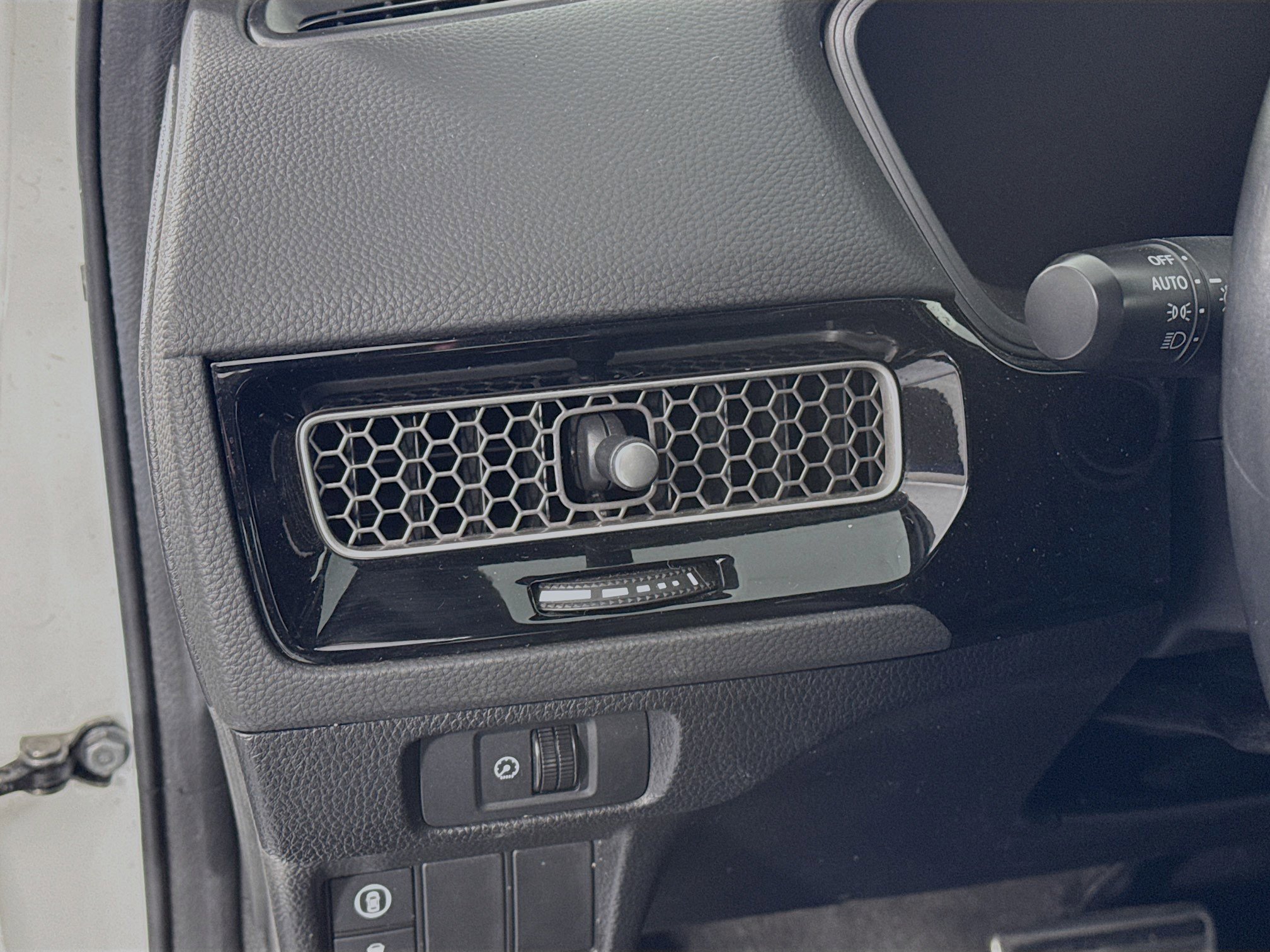 Certified 2024 Honda Civic Sport image 10