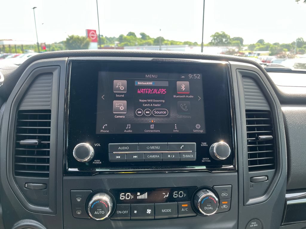 Used 2024 Nissan Titan SV w/ SV Convenience Package AWD/4WD image 16