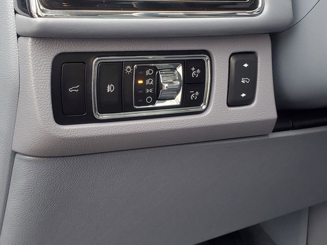 Used 2024 Lincoln Navigator Black Label image 13