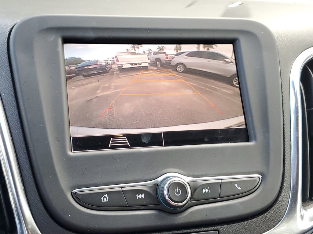 Used 2022 Chevrolet Equinox LS FWD image 25