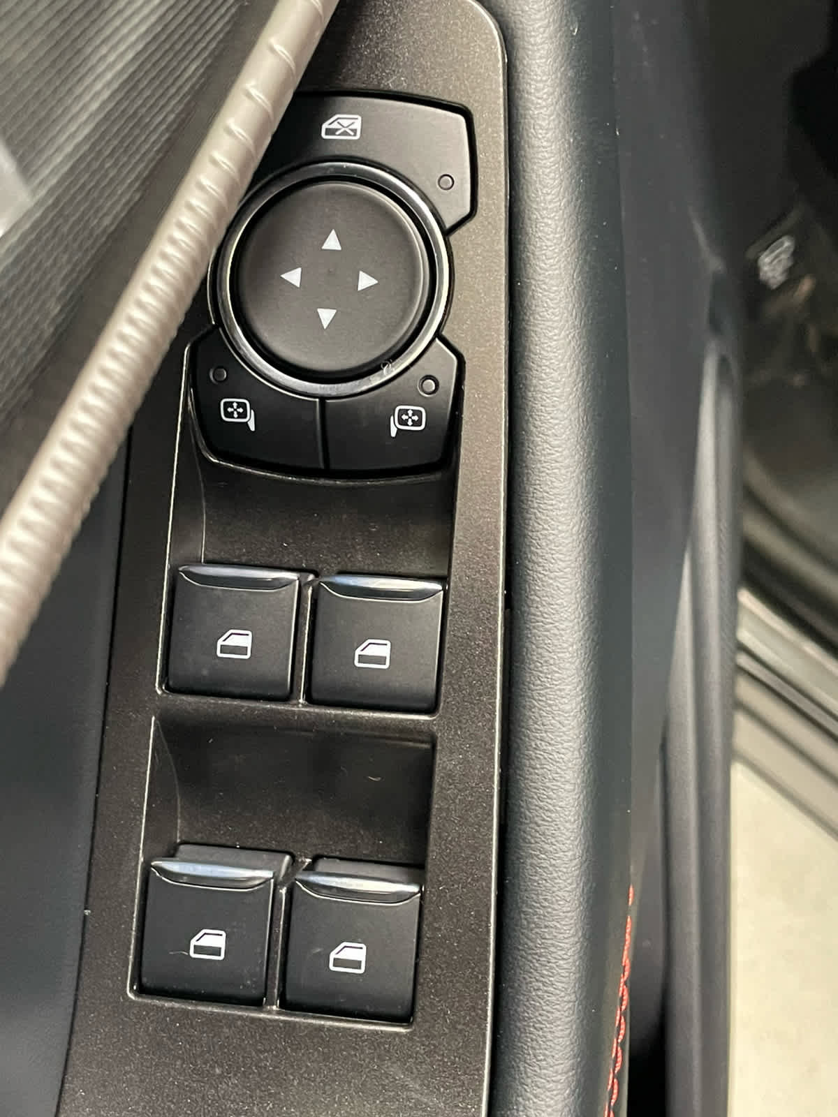New 2026 Ford Explorer ST-Line AWD/4WD image 14