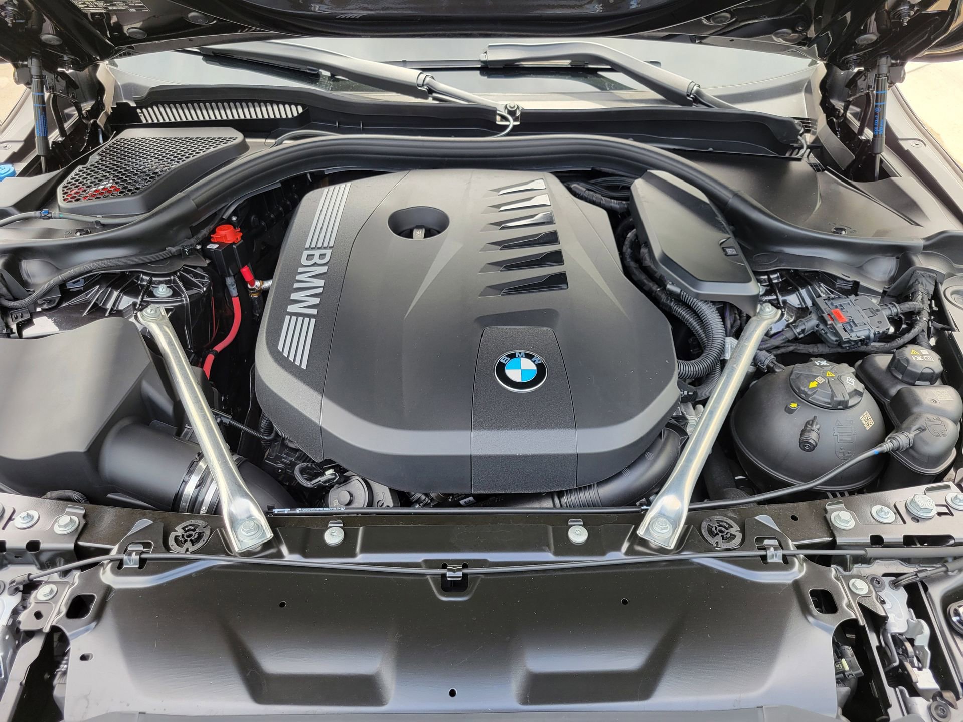 Used 2024 BMW 540i xDrive w/ Executive Package image 35