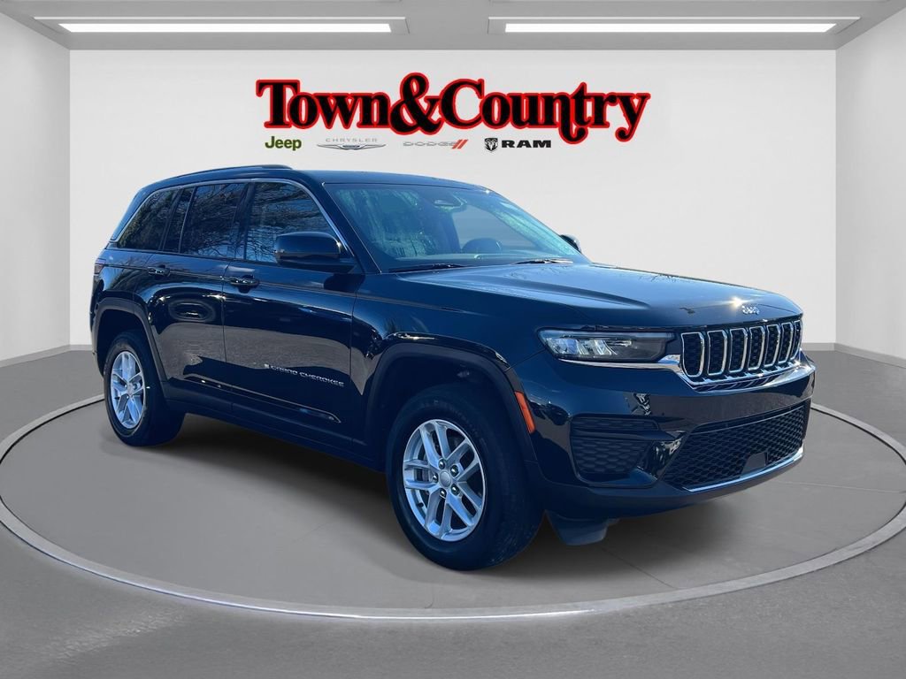 Certified 2023 Jeep Grand Cherokee Laredo