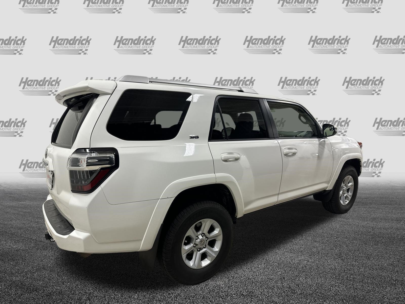 Used 2017 Toyota 4Runner SR5 Premium AWD/4WD image 10
